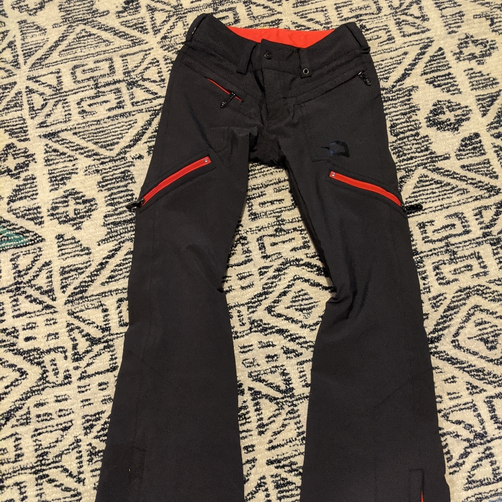 Slim fit snowboarding/ski pants